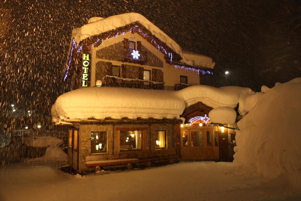 Hotel Stella Del Nord Courmayeur Dış mekan fotoğraf