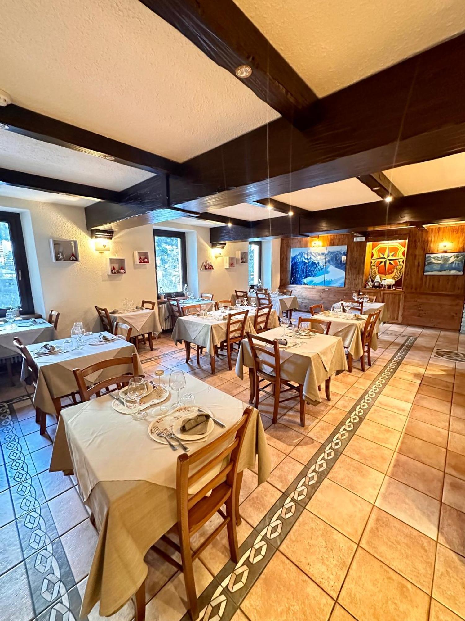 Hotel Stella Del Nord Courmayeur Dış mekan fotoğraf